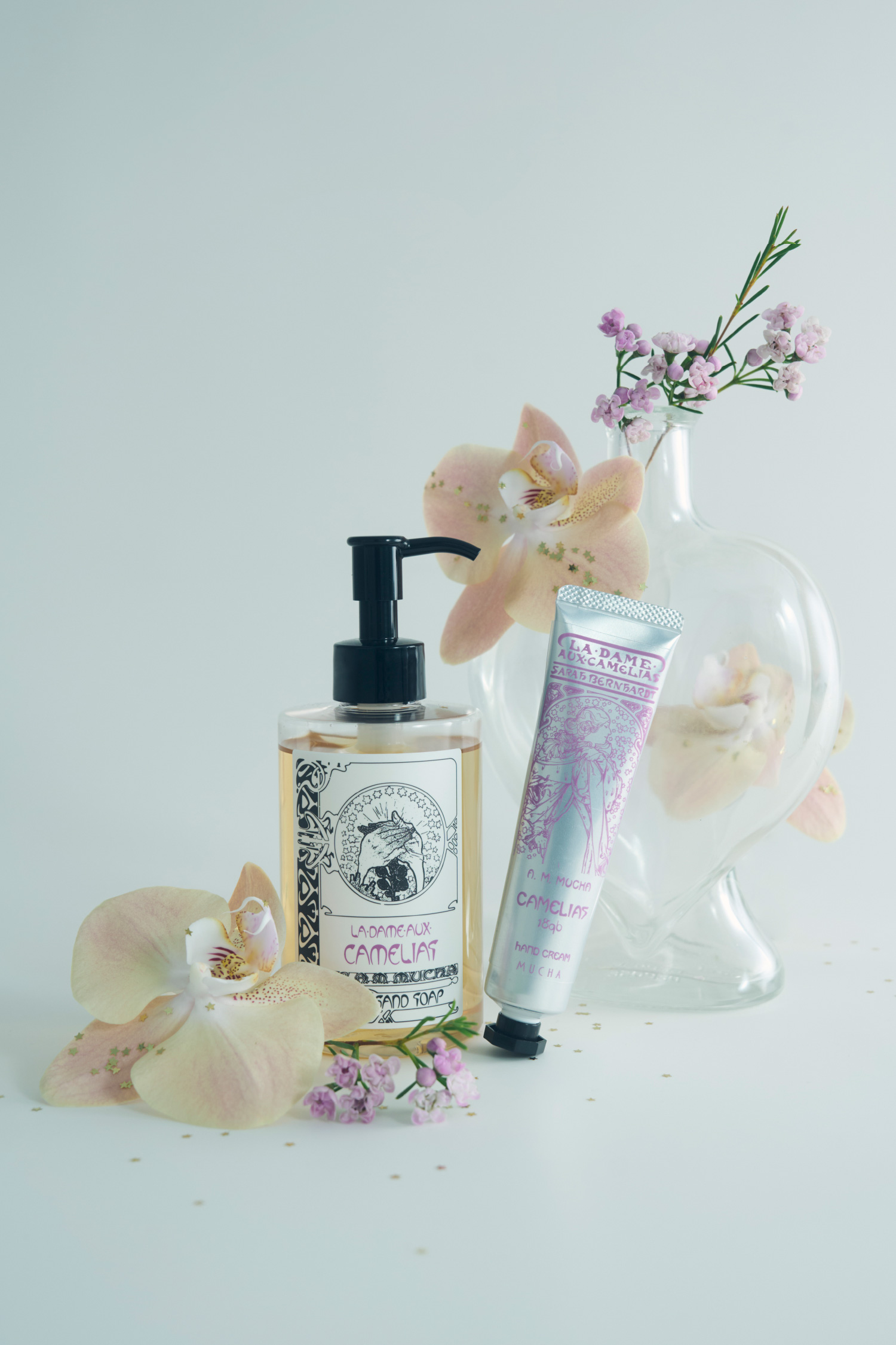 フレグランスハンドソープカメリア、リッチハンドクリーム　カメリアの商品イメージ画像