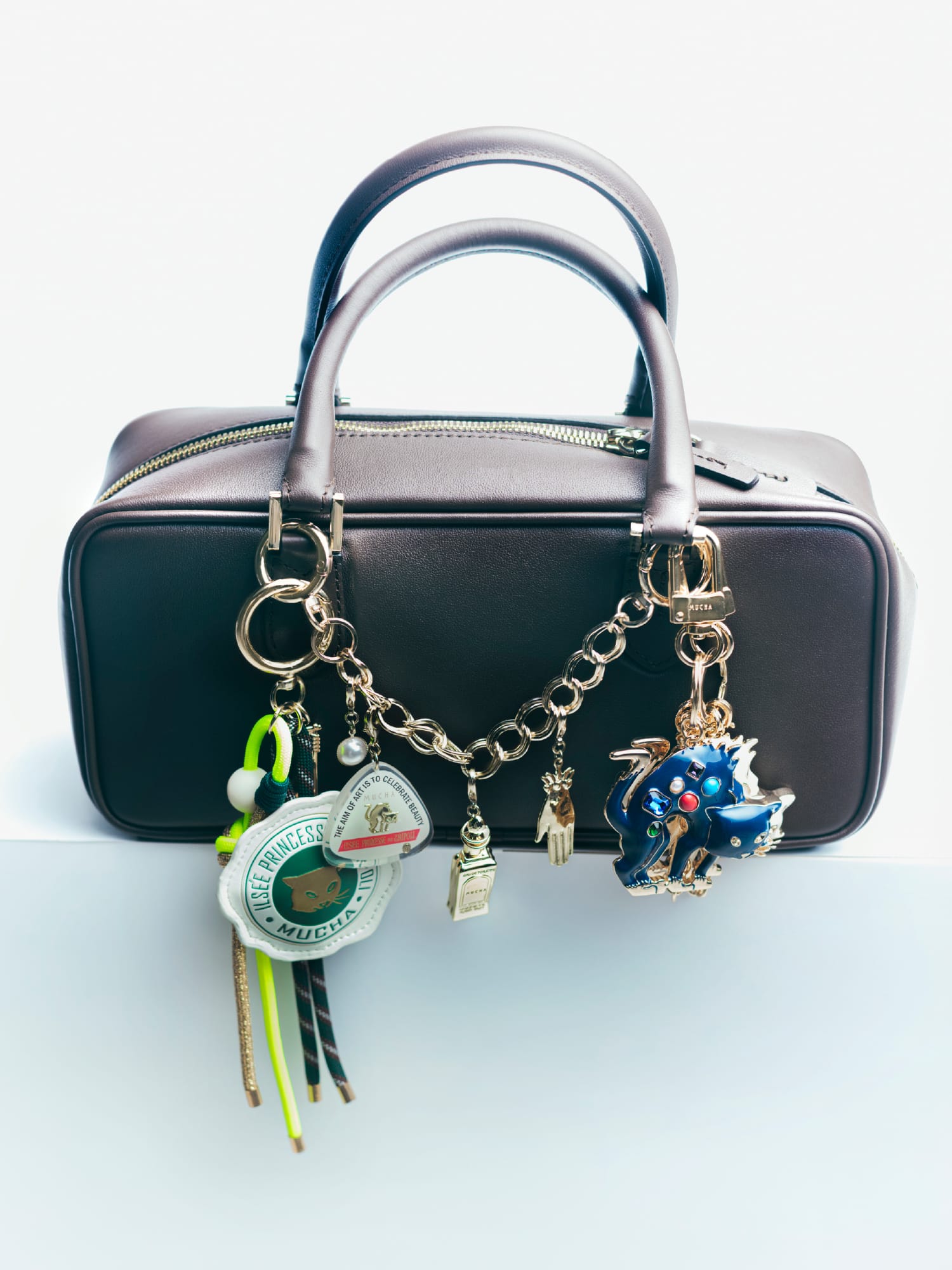 チャーム イルゼキャッツ&ブレスキー チャーム&コードMIXチャーム イルゼキャッツの画像