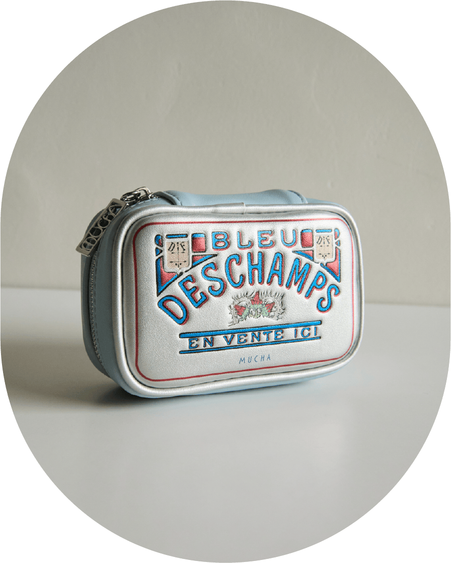 エンボスポーチ ブル・デシャンプ