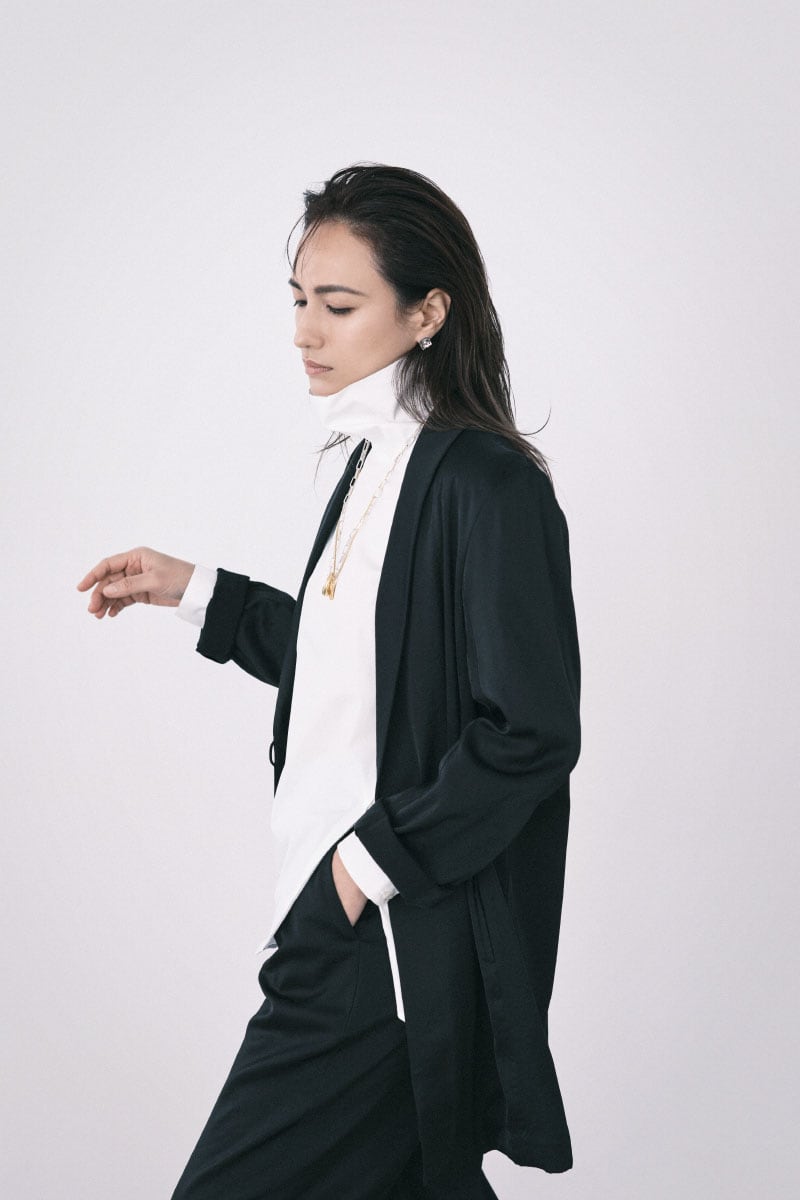 stand collar shirt × satin suits